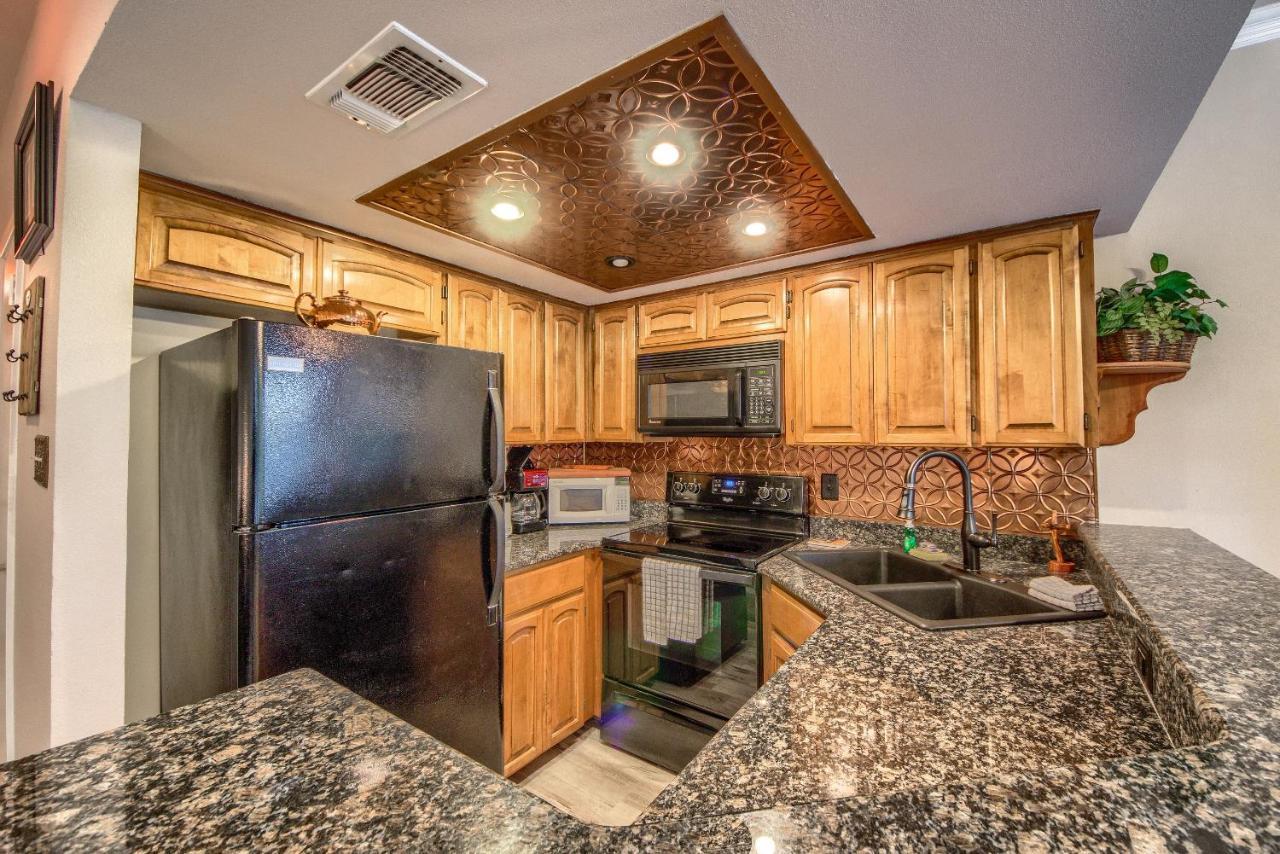 Ss 4B Riverside Condo Нью-Браунфелс Екстер'єр фото
