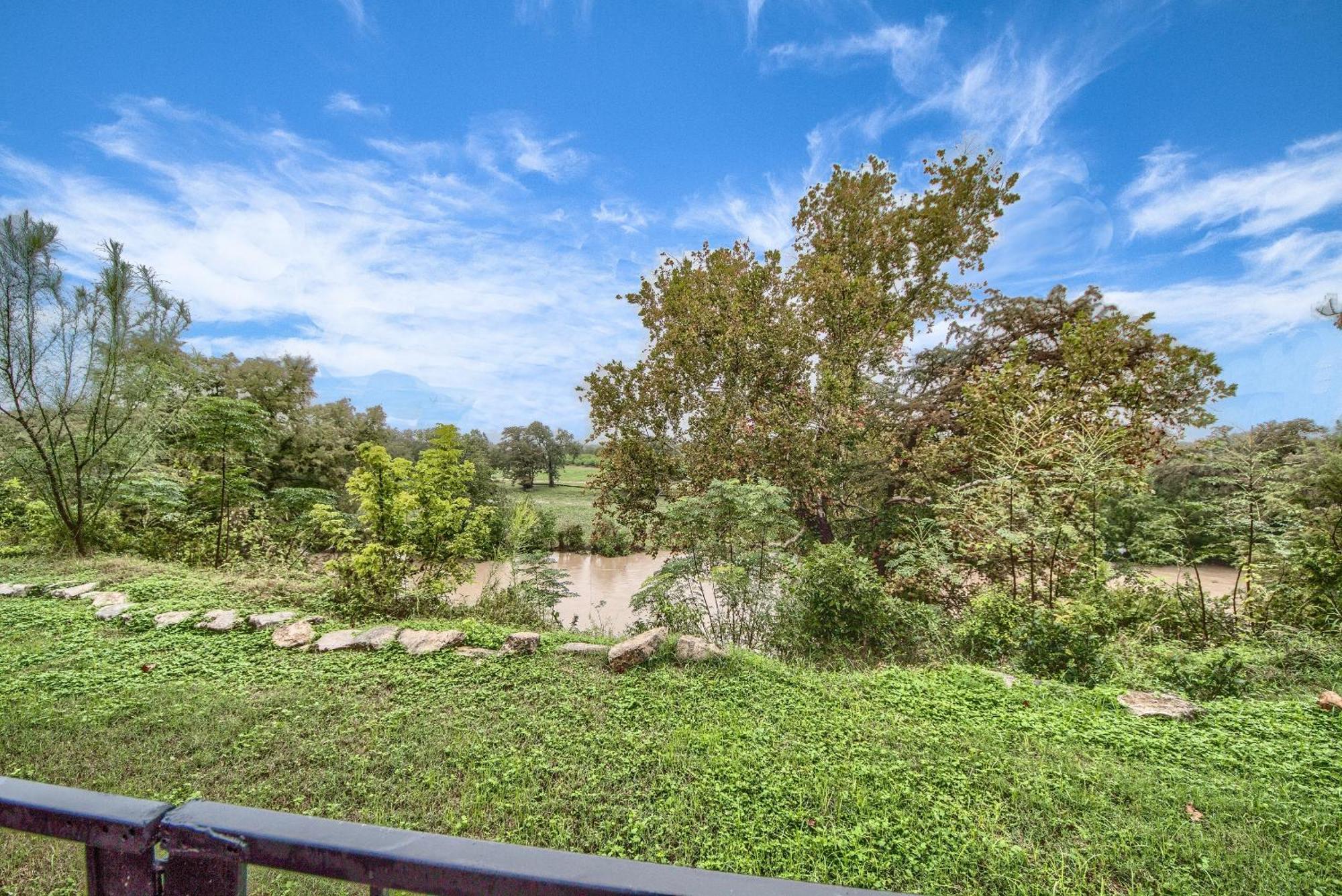 Ss 4B Riverside Condo Нью-Браунфелс Екстер'єр фото